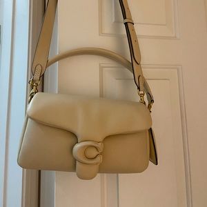 Coach Pillow Tabby 26